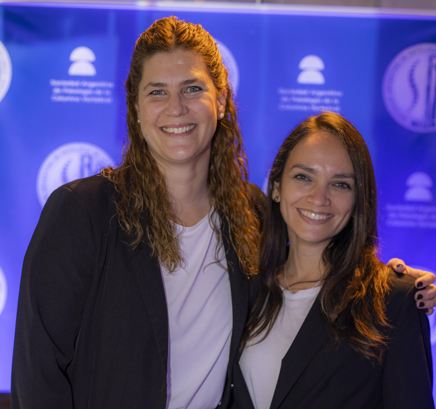 Guillermina y Silvina, la dupla de UNA Producciones — profesionales en Organización de Eventos y en Turismo